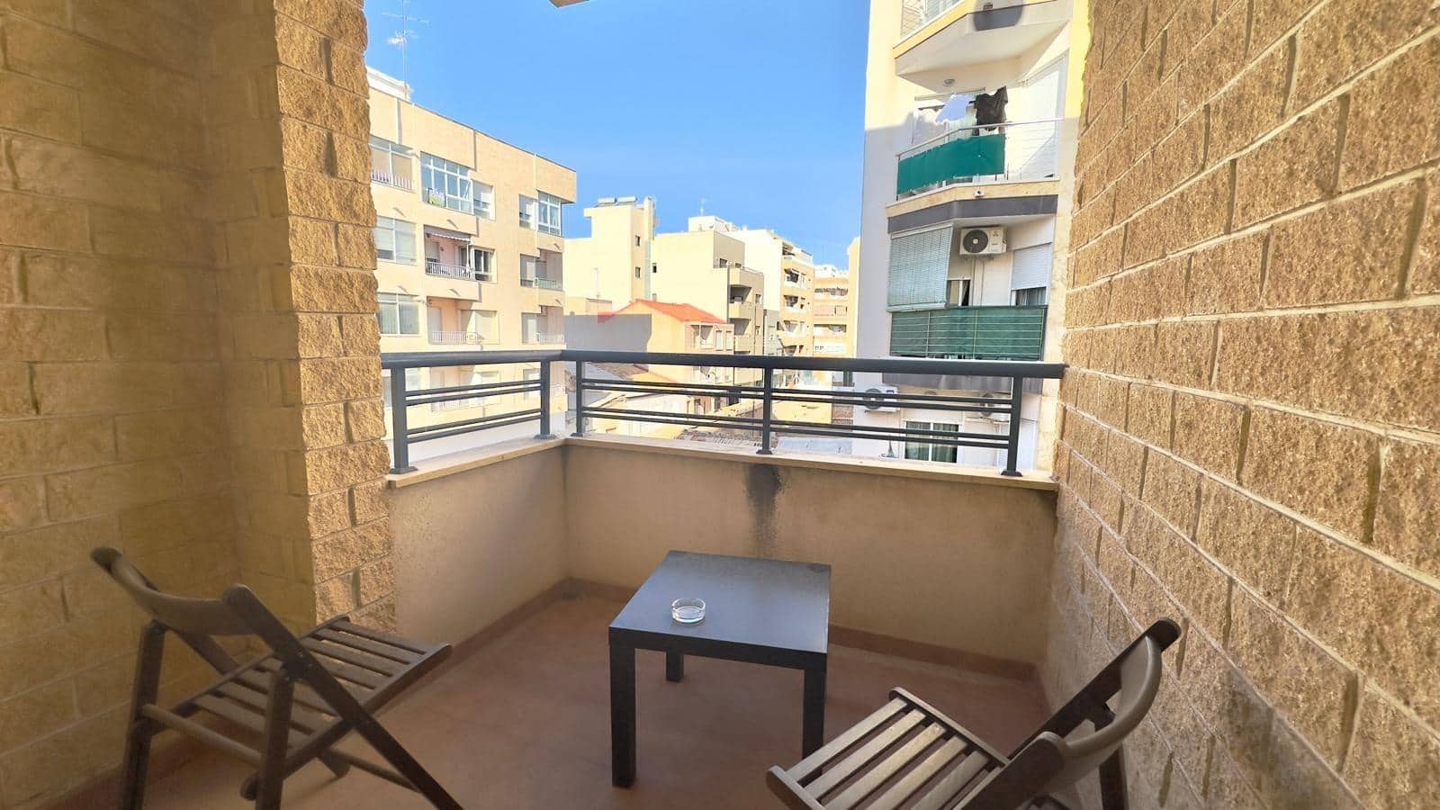2 sovrum Lägenhet till salu i Torrevieja - 139 900 € (Ref: 9534435)