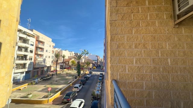 2 sovrum Lägenhet till salu i Torrevieja - 139 900 € (Ref: 9534435)