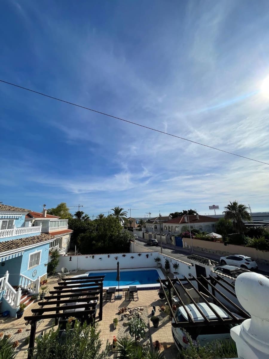 4 camera da letto Villa in vendita in Ciudad Quesada - 449.000 € (Rif: 9539769)