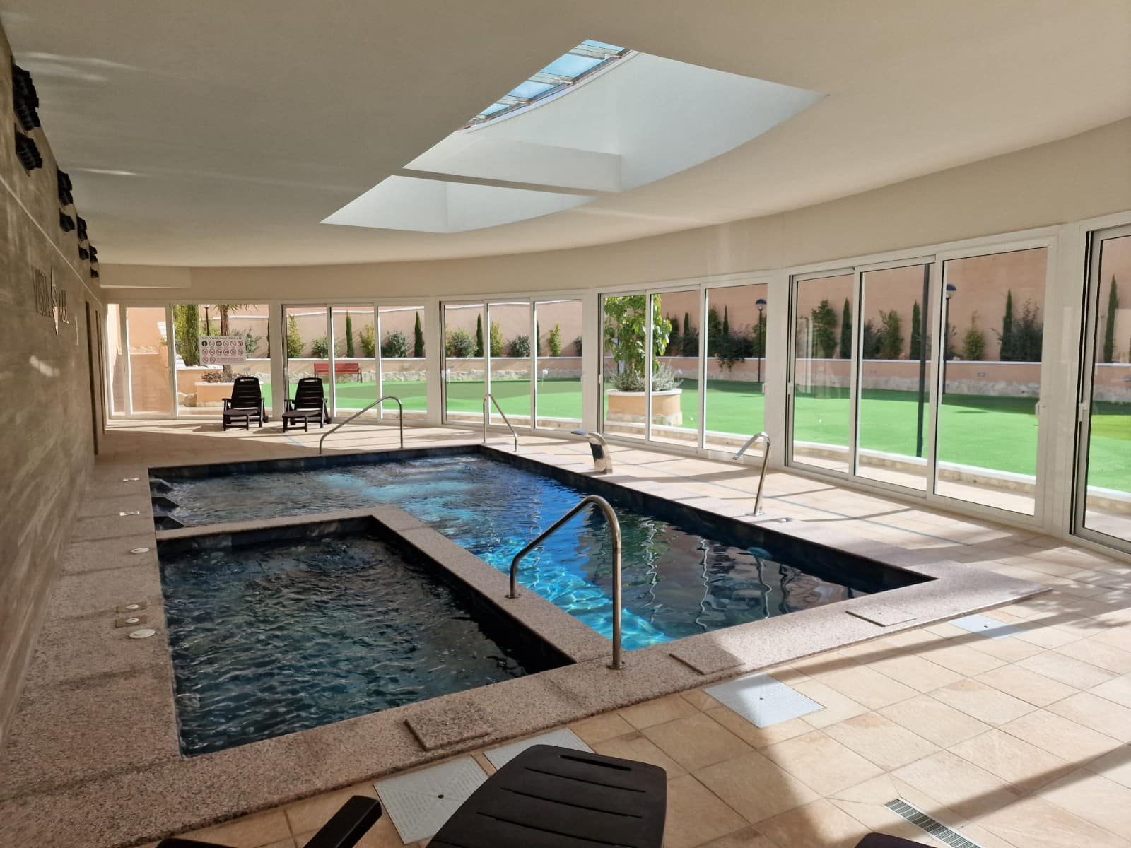 3 quarto Apartamento para venda em El Raso com piscina - 264 900 € (Ref: 9539770)