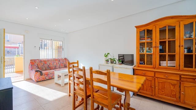 2 sypialnia Dom szeregowy na sprzedaż w Punta Prima, Torrevieja z basenem - 199 000 € (Ref: 9539891)