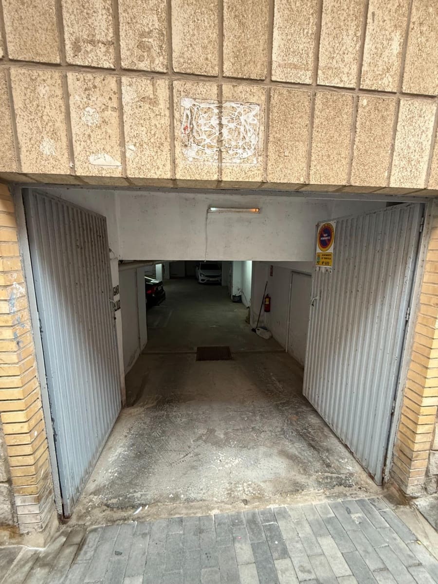 Garage for sale in Torrevieja - € 18,500 (Ref: 9544042)