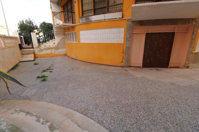 Comercial para venda em Torrevieja - 465 000 € (Ref: 9544045)