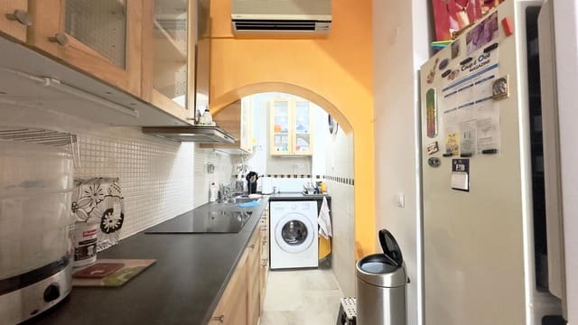 2 soveværelse Rækkehus til salg i Torrevieja med swimmingpool - € 134.900 (Ref: 9544050)