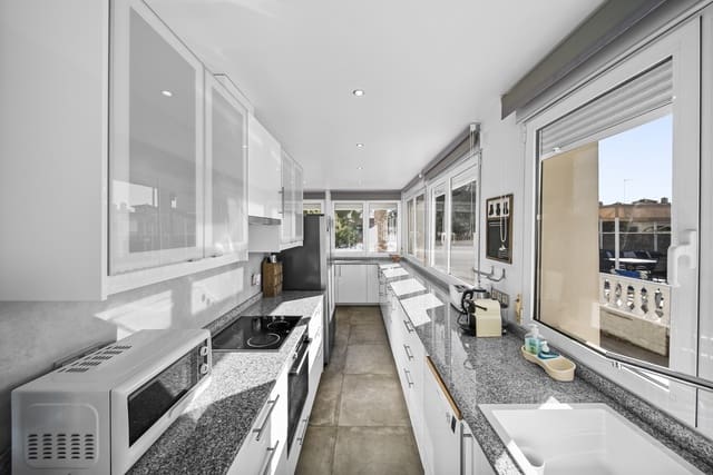 6 quarto Moradia para venda em Orihuela Costa, Orihuela com piscina garagem - 1 600 000 € (Ref: 9553159)