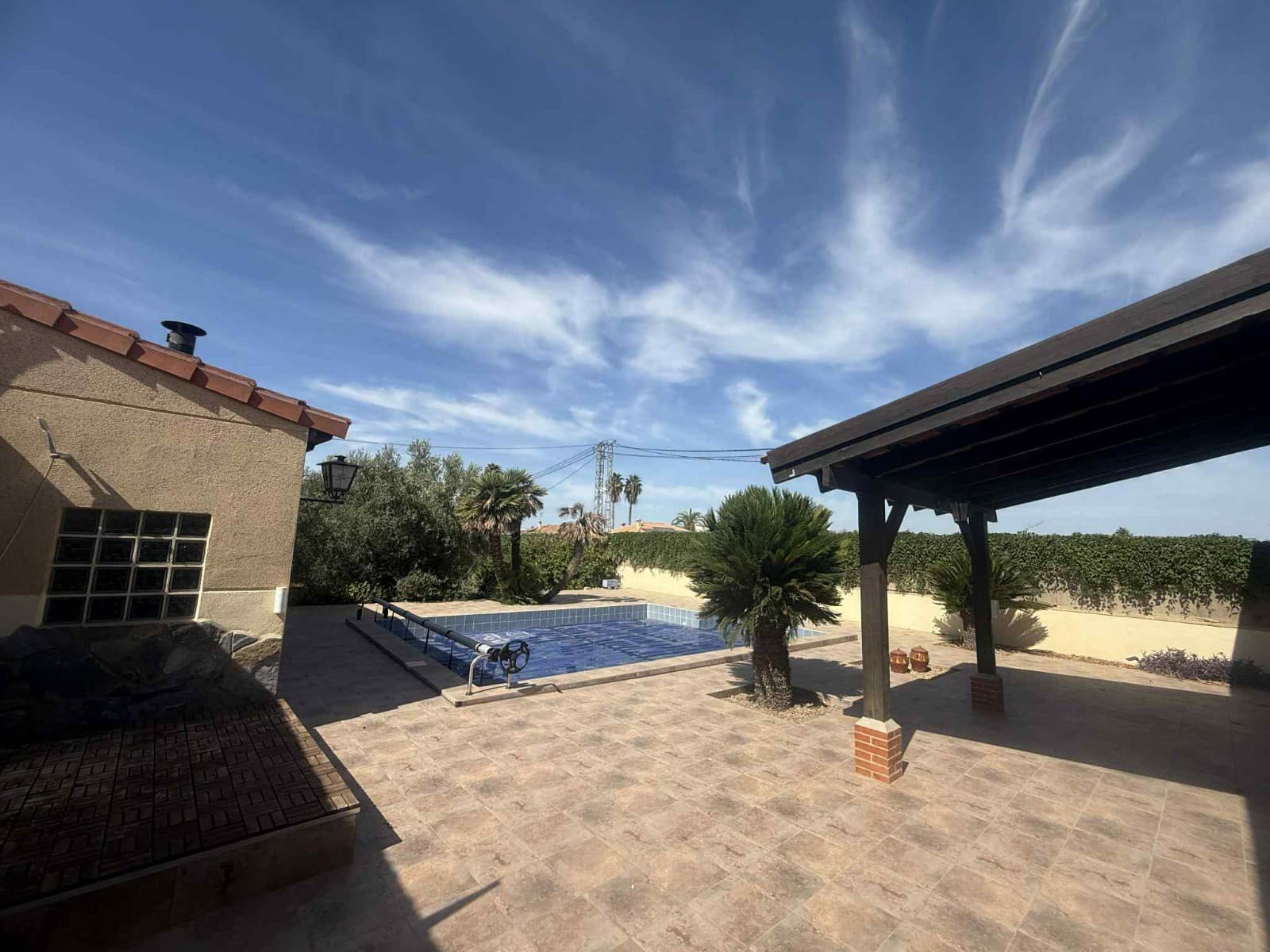 3 soveværelse Finca/Landehus til salg i Catral med swimmingpool - € 385.000 (Ref: 9559821)