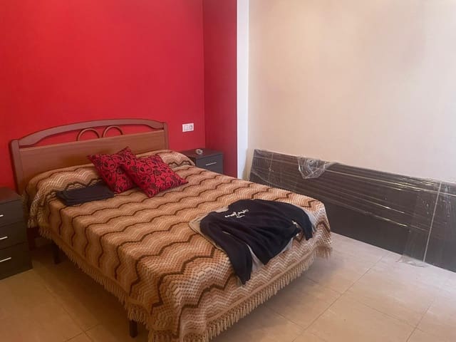 3 bedroom Apartment for sale in Almoradí - € 110,000 (Ref: 9559825)