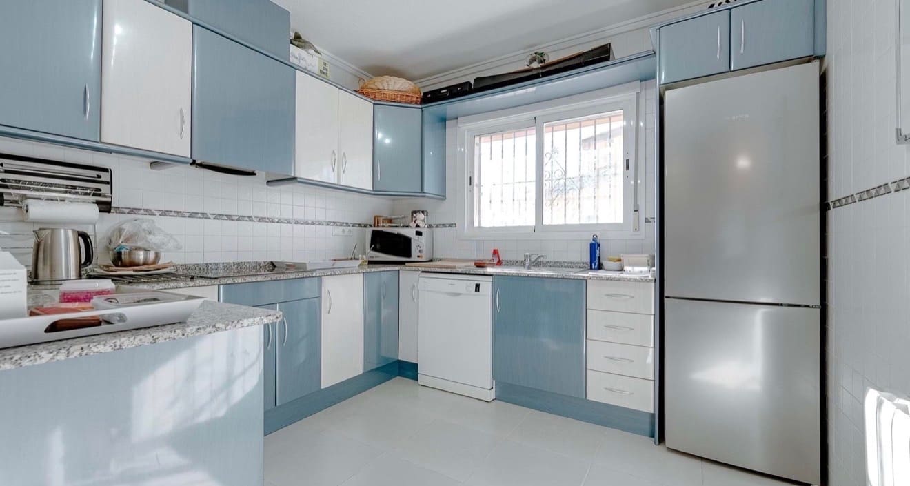 2 sypialnia Willa na sprzedaż w Ciudad Quesada z basenem - 297 500 € (Ref: 9563975)