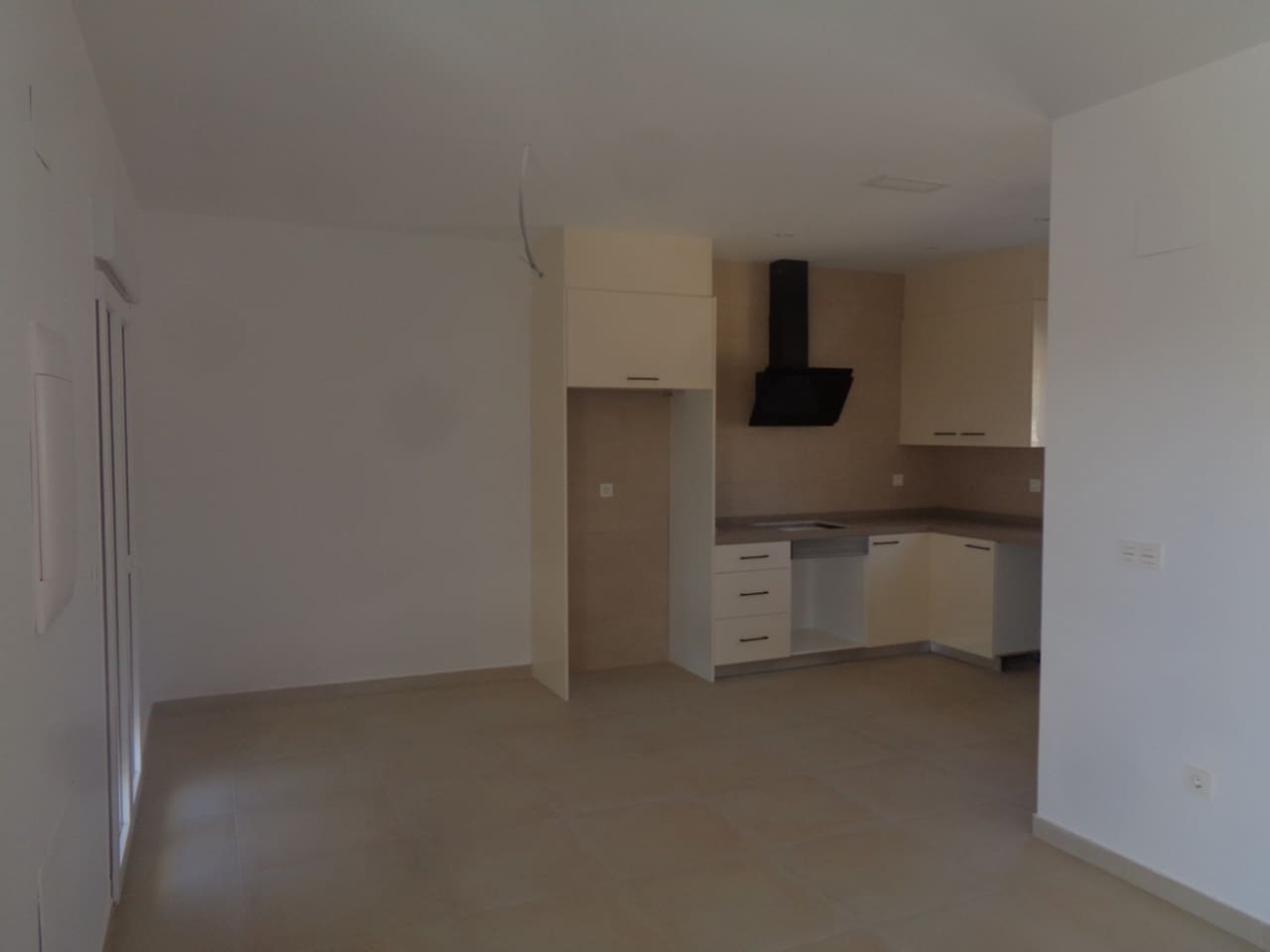 4 makuuhuone Huvila myytävänä paikassa Pinoso mukana uima-altaan - 397 000 € (Ref: 9565663)