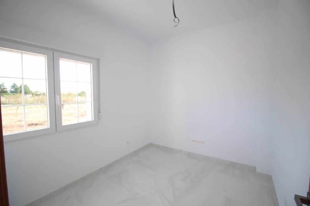 4 quarto Moradia para venda em Pinoso com piscina - 449 000 € (Ref: 9565665)