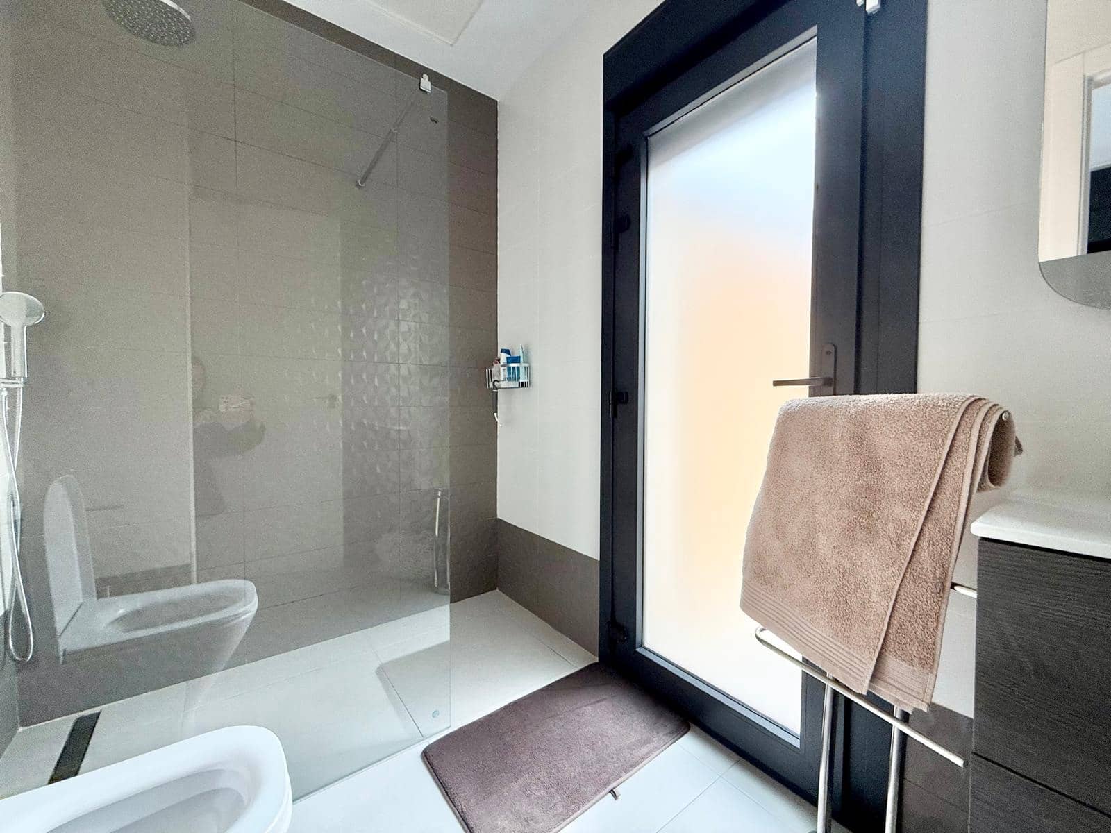 4 sypialnia Dom blizniak na sprzedaż w Ciudad Quesada - 459 950 € (Ref: 9575008)