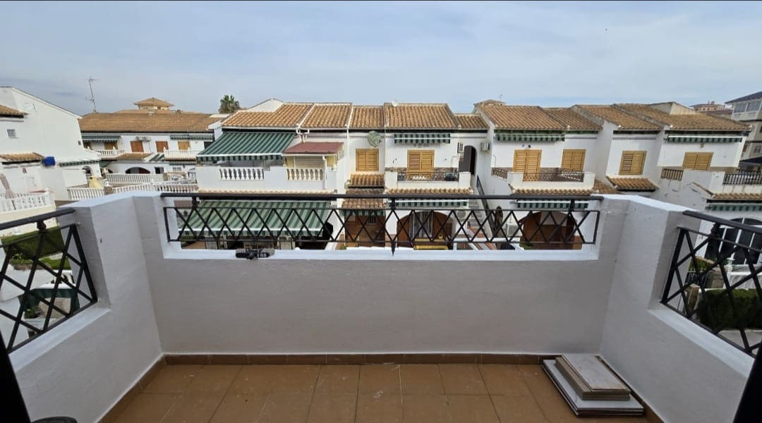 1 bedroom Apartment for sale in La Mata with pool - € 145,000 (Ref: 9579161)