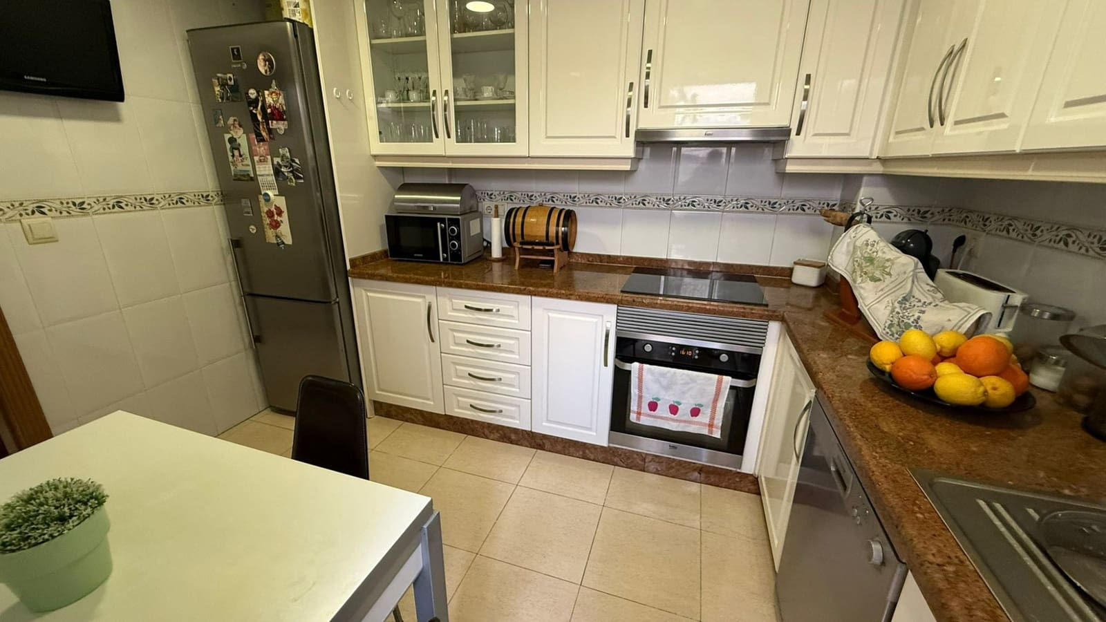 4 soveværelse Byhus til salg i Almoradi med garage - € 210.000 (Ref: 9579163)