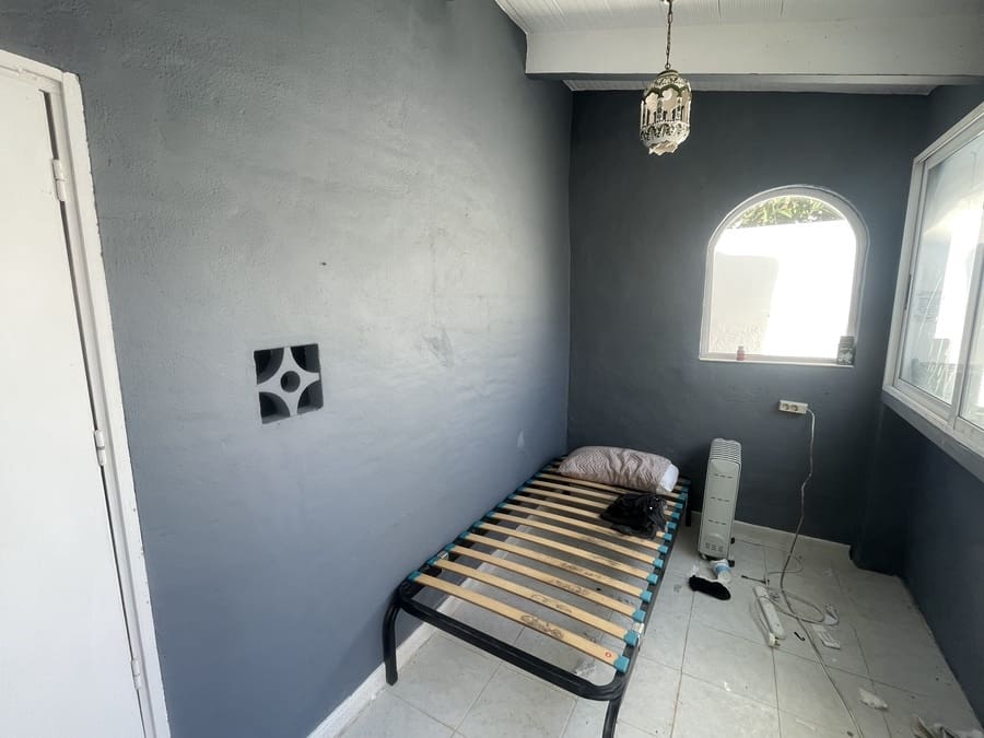 3 makuuhuone Huvila myytävänä paikassa Torrevieja mukana 
autotalli - 268 000 € (Ref: 9585142)