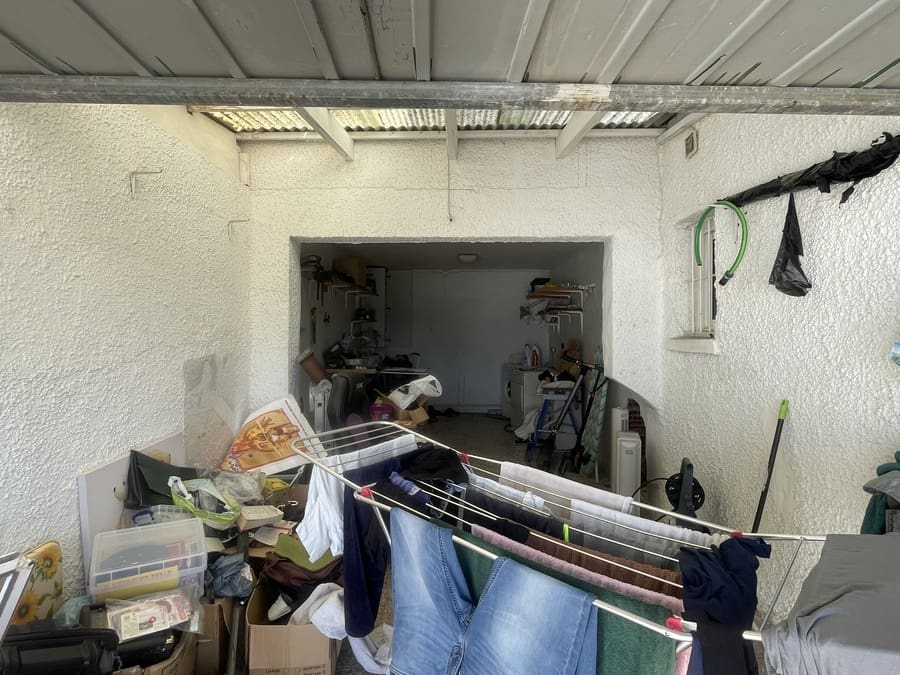 3 makuuhuone Huvila myytävänä paikassa Torrevieja mukana 
autotalli - 268 000 € (Ref: 9585142)