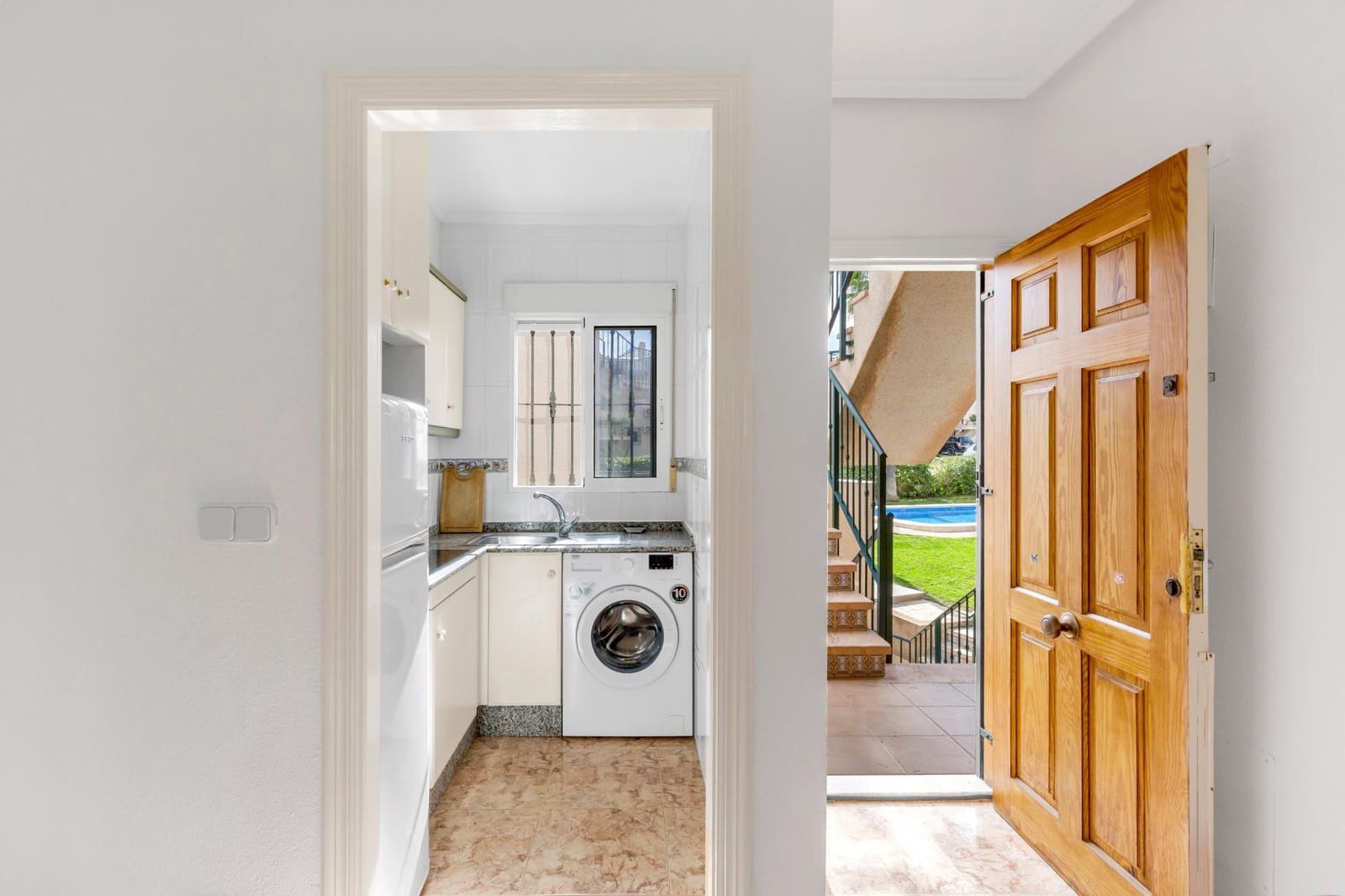 2 chambre Appartement à vendre à Orihuela Costa avec piscine - 124 900 € (Ref: 9586779)