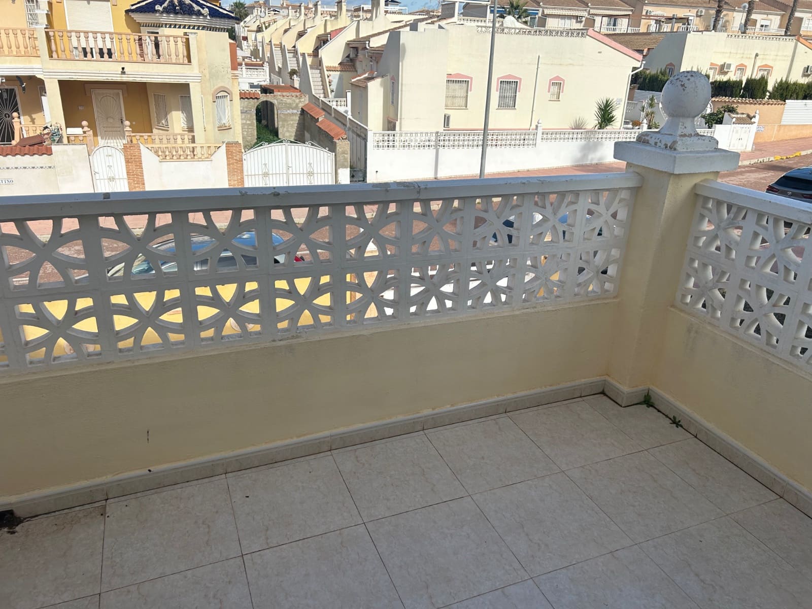 3 makuuhuone Paritalo myytävänä paikassa Ciudad Quesada mukana uima-altaan - 289 950 € (Ref: 9586782)