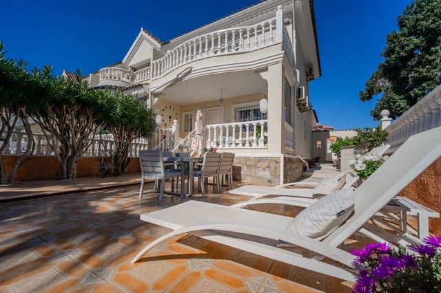 3 chambre Villa/Maison Semi-Mitoyenne à vendre à Ciudad Quesada, Rojales avec piscine - 289 950 € (Ref: 9586782)