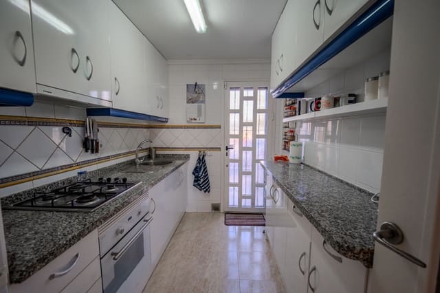 3 makuuhuone Omakotitalo myytävänä paikassa Ciudad Quesada, Rojales mukana uima-altaan - 225 000 € (Ref: 9586786)