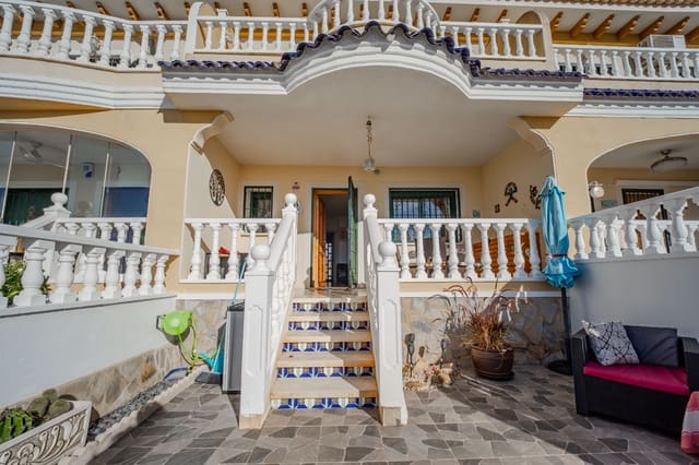 3 makuuhuone Omakotitalo myytävänä paikassa Ciudad Quesada, Rojales mukana uima-altaan - 225 000 € (Ref: 9586786)