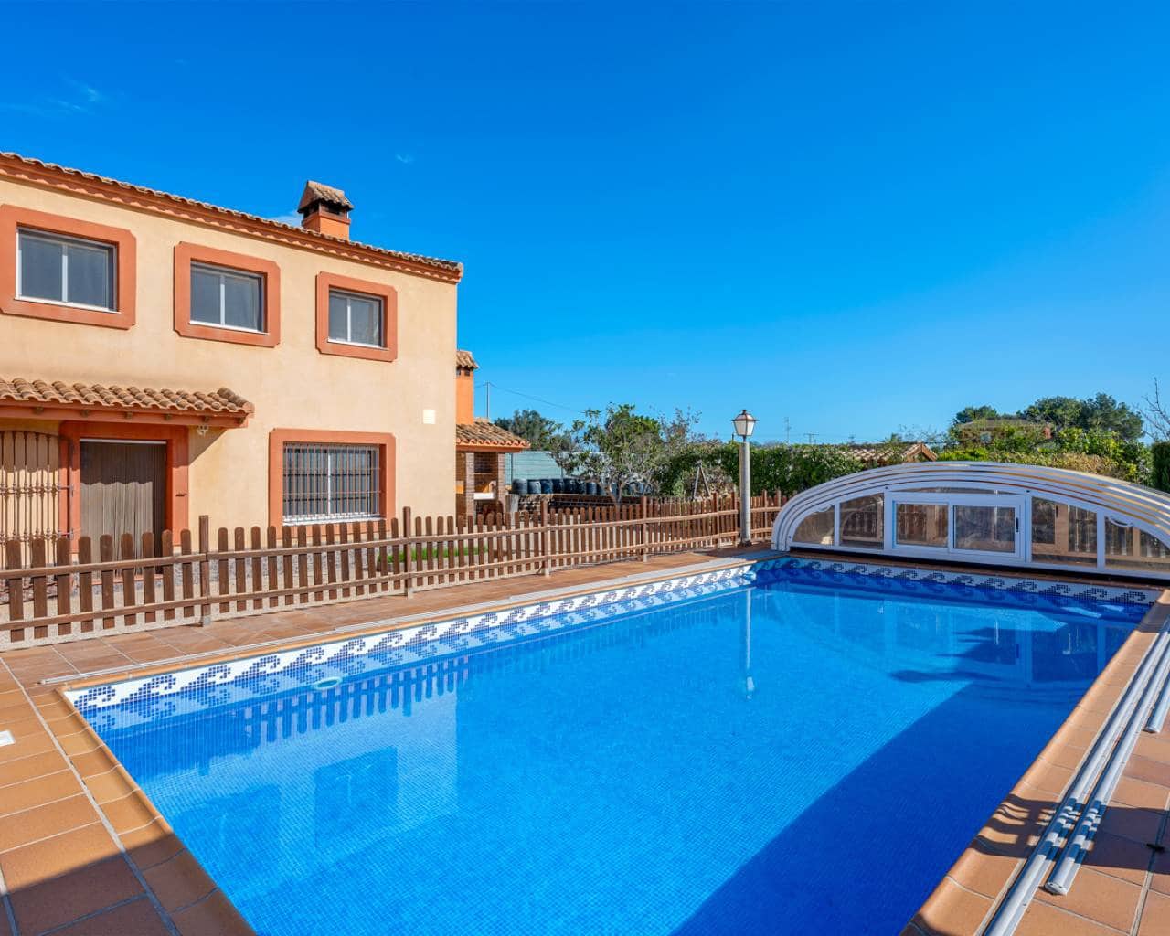 10 quarto Moradia para venda em Los Montesinos com piscina garagem - 425 000 € (Ref: 9586791)