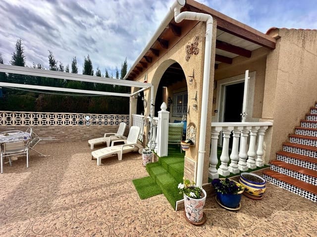 2 bedroom Villa for sale in Torrevieja - € 215,000 (Ref: 9590477)