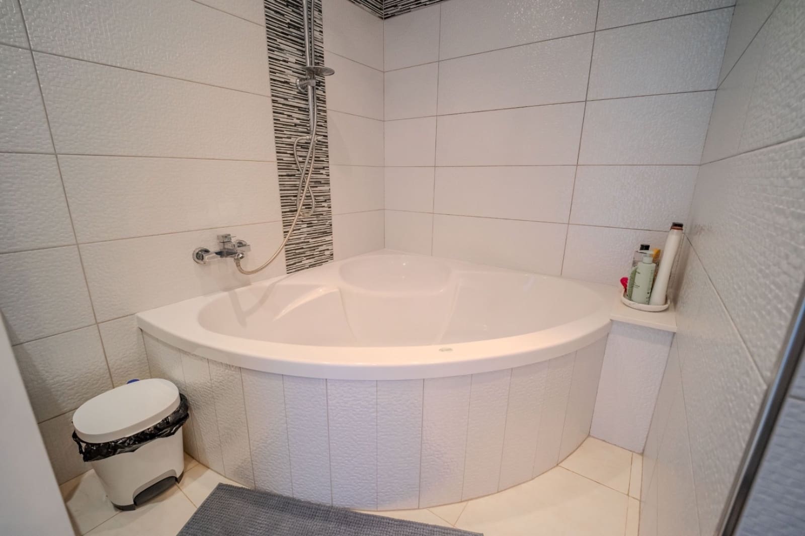 2 soverom Hus til salgs i Ciudad Quesada med svømmebasseng - € 189 000 (Ref: 9602323)