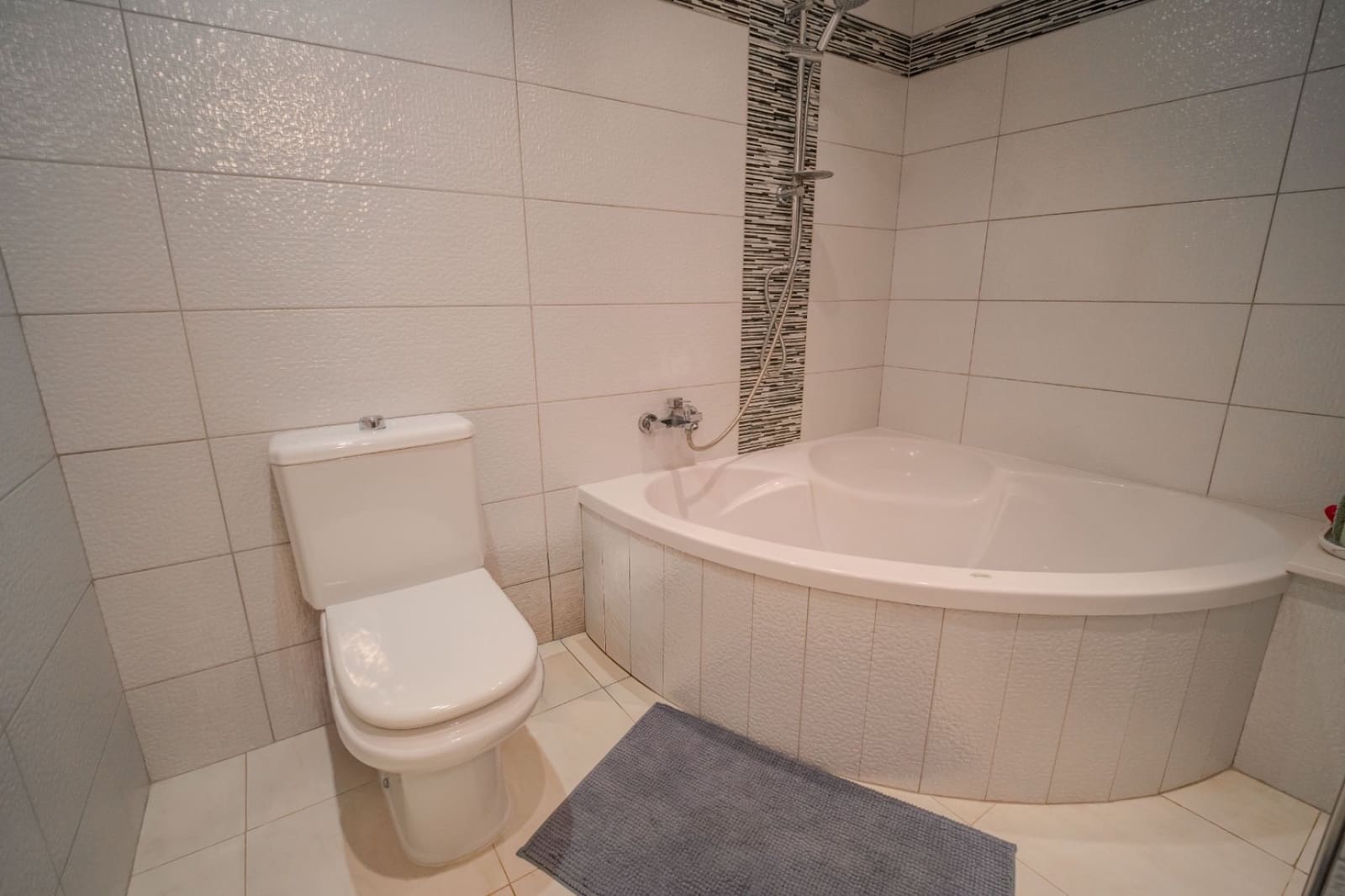 2 soverom Hus til salgs i Ciudad Quesada med svømmebasseng - € 189 000 (Ref: 9602323)