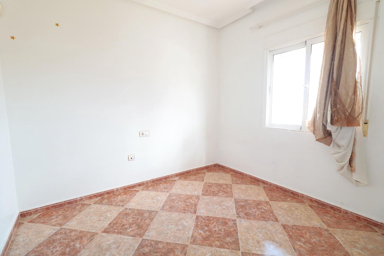 4 sypialnia Willa na sprzedaż w Torrevieja - 360 000 € (Ref: 9605414)