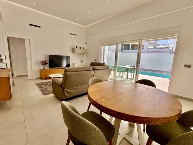 3 makuuhuone Huvila myytävänä paikassa Ciudad Quesada, Rojales mukana uima-altaan - 569 500 € (Ref: 9605415)