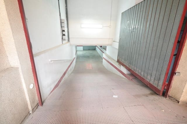 Garage for sale in Torrevieja - € 16,500 (Ref: 9605418)