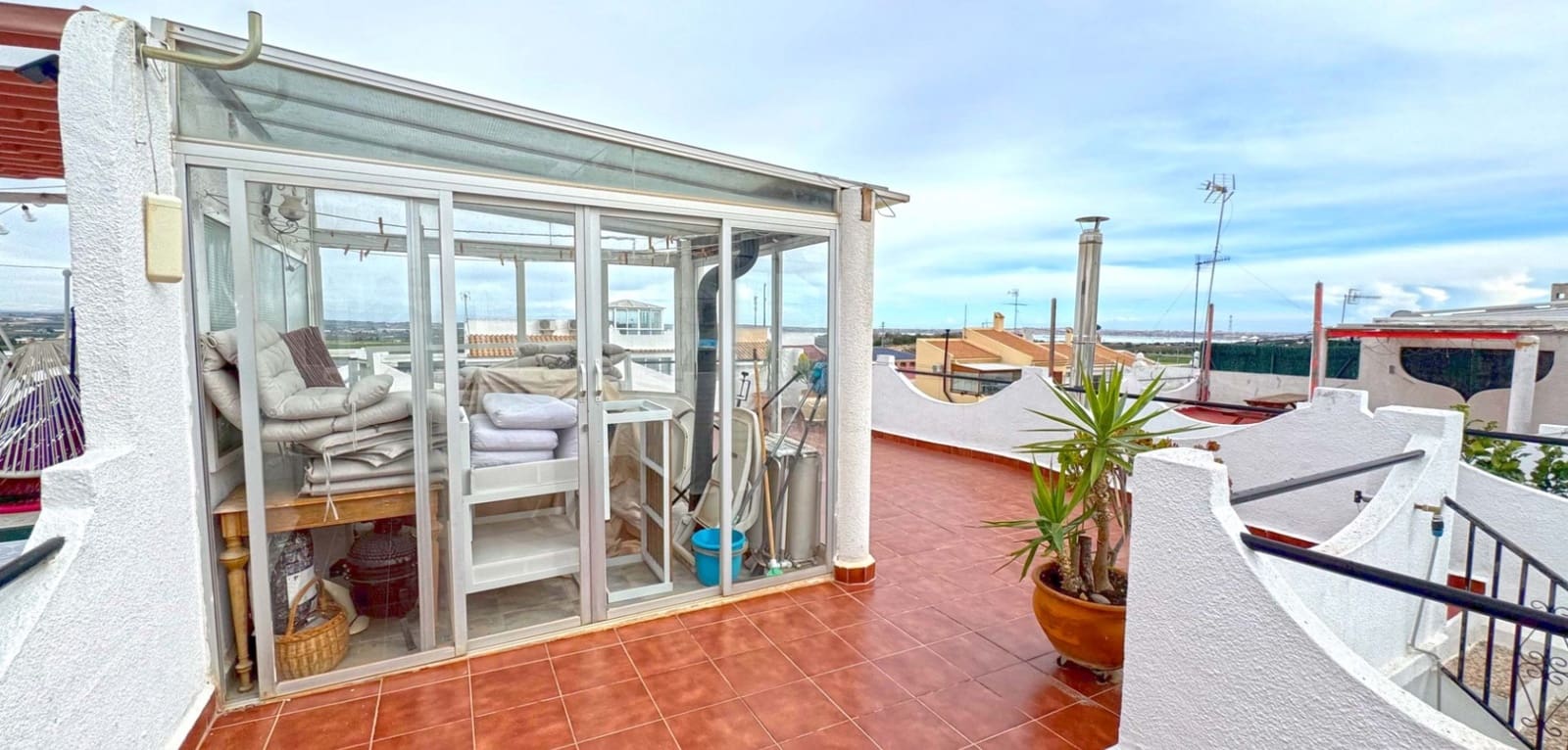 2 soveværelse Semi-Rækkehus til salg i San Miguel de Salinas - € 119.500 (Ref: 9605420)