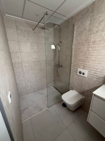 3 soverom Villa til salgs i Torrevieja med svømmebasseng - € 499 000 (Ref: 9608324)