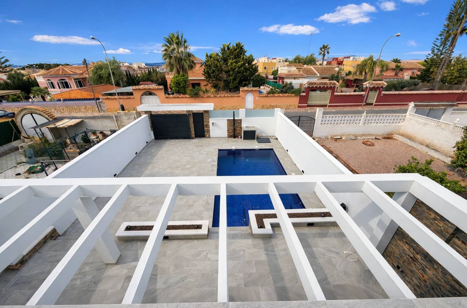 3 soverom Villa til salgs i Torrevieja med svømmebasseng - € 499 000 (Ref: 9608324)