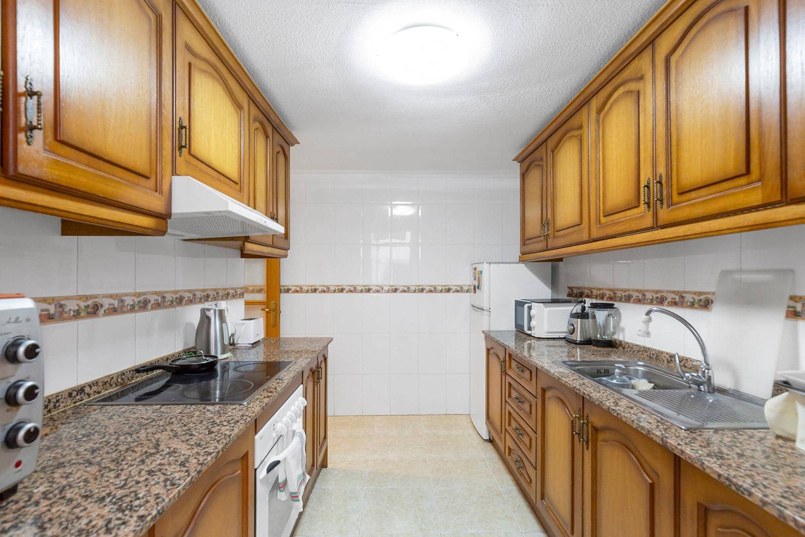 2 slaapkamer Appartement te koop in Torrevieja - € 138.000 (Ref: 9612012)