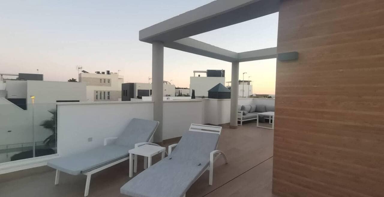 6 soveværelse Villa til salg i Campoamor med swimmingpool garage - € 1.780.000 (Ref: 9612014)