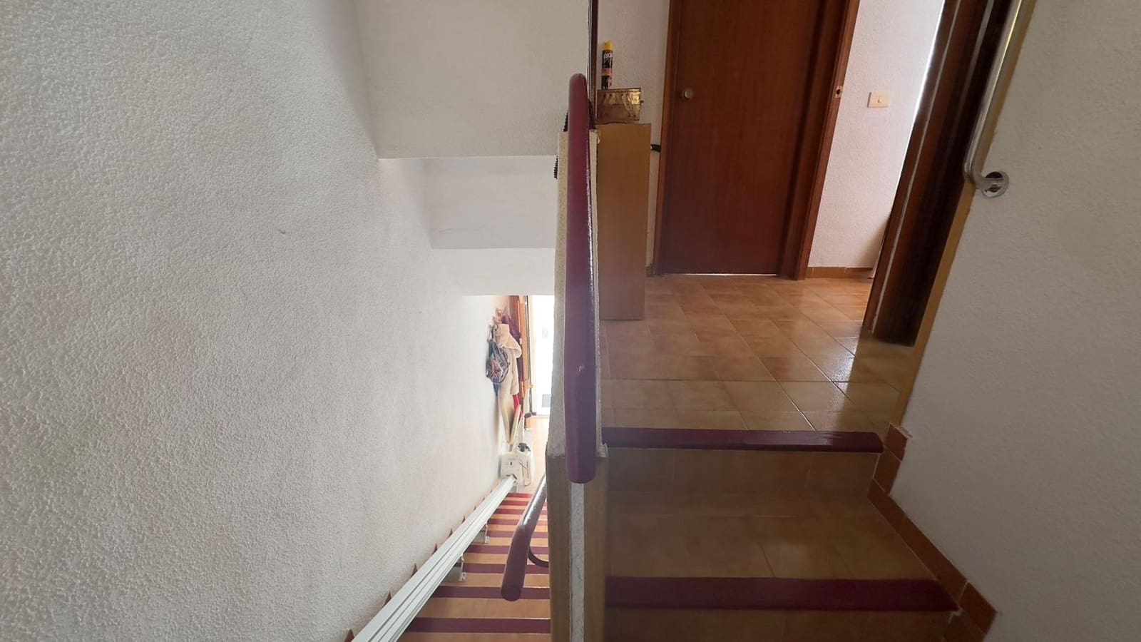 2 soveværelse Rækkehus til salg i Torrevieja med swimmingpool - € 139.900 (Ref: 9612021)