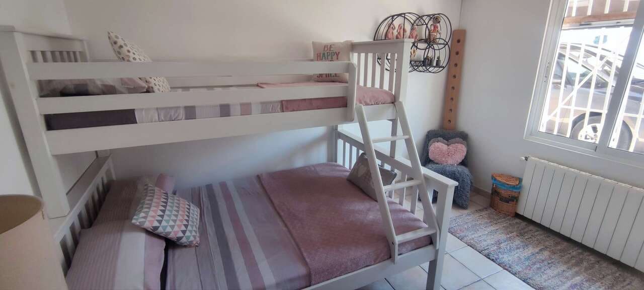 4 soverom Villa til salgs i Sax med svømmebasseng garasje - € 495 995 (Ref: 9612023)