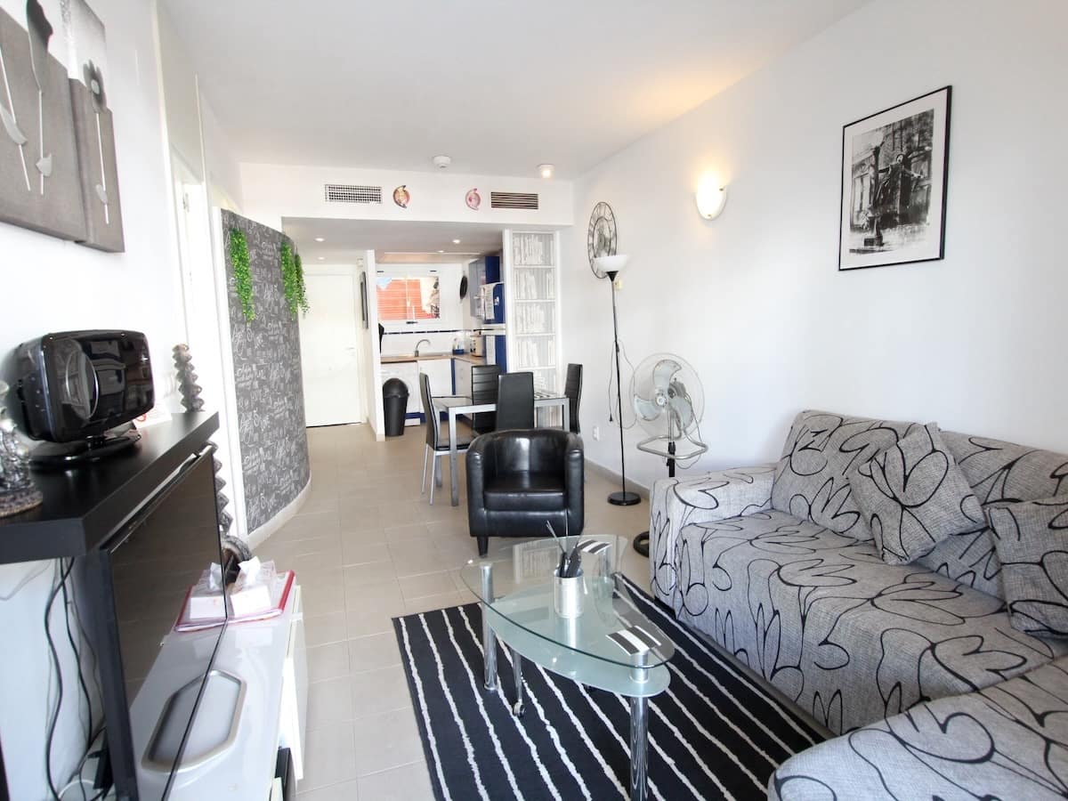 2 bedroom Apartment for sale in Playa Flamenca - € 169,950 (Ref: 9616912)