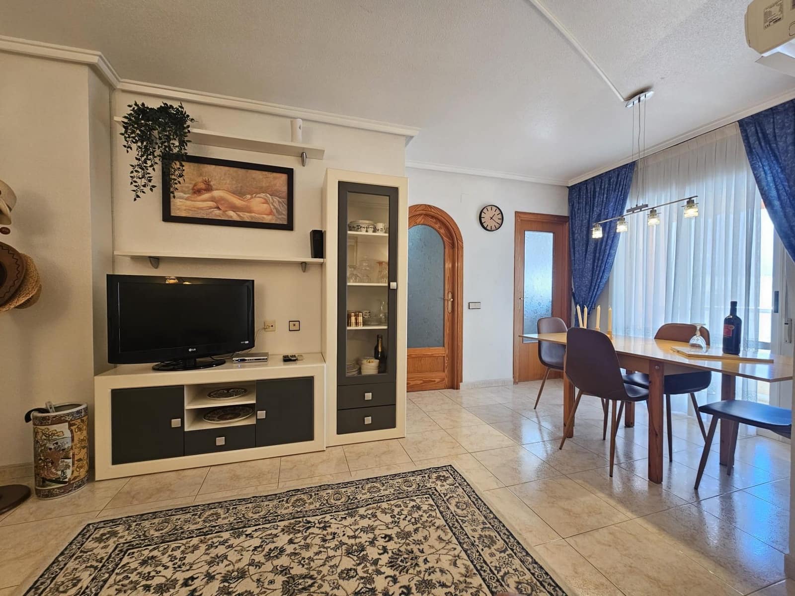 1 sovrum Lägenhet till salu i Torrevieja - 119 900 € (Ref: 9616913)