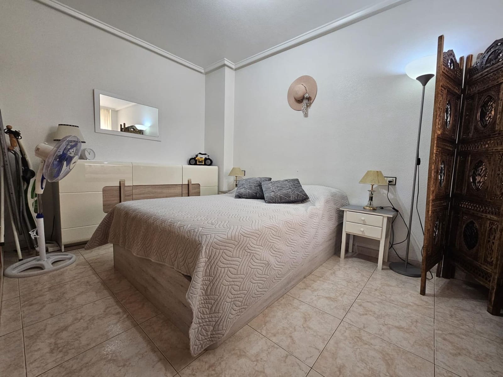 1 sovrum Lägenhet till salu i Torrevieja - 119 900 € (Ref: 9616913)