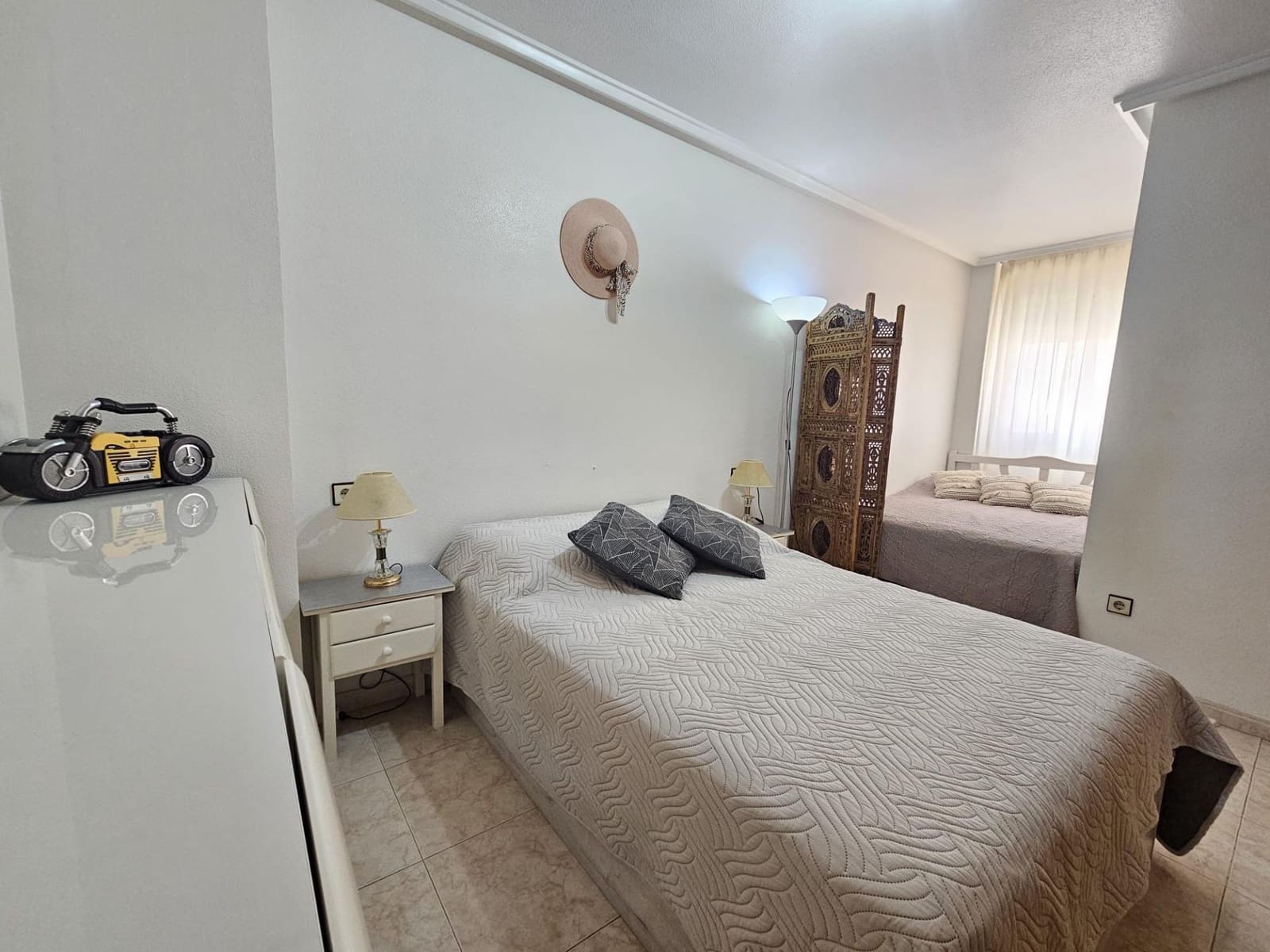 1 sovrum Lägenhet till salu i Torrevieja - 119 900 € (Ref: 9616913)