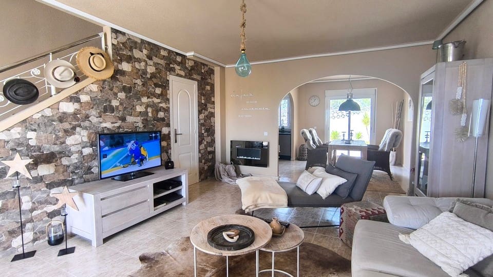 2 soverom Hus til salgs i Ciudad Quesada med svømmebasseng garasje - € 265 000 (Ref: 9619816)