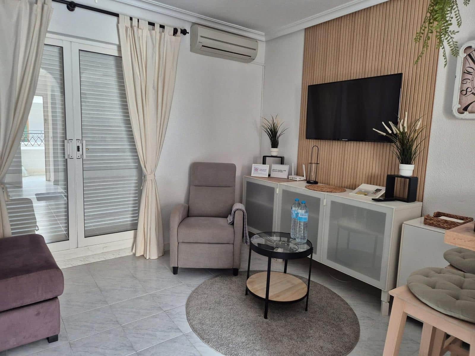 Studio for sale in Torrevieja with pool - € 139,500 (Ref: 9619818)