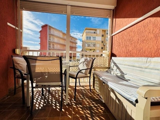 Apartamento de 2 habitaciones en La Mata, Torrevieja en venta - 189.000 € (Ref: 9626039)