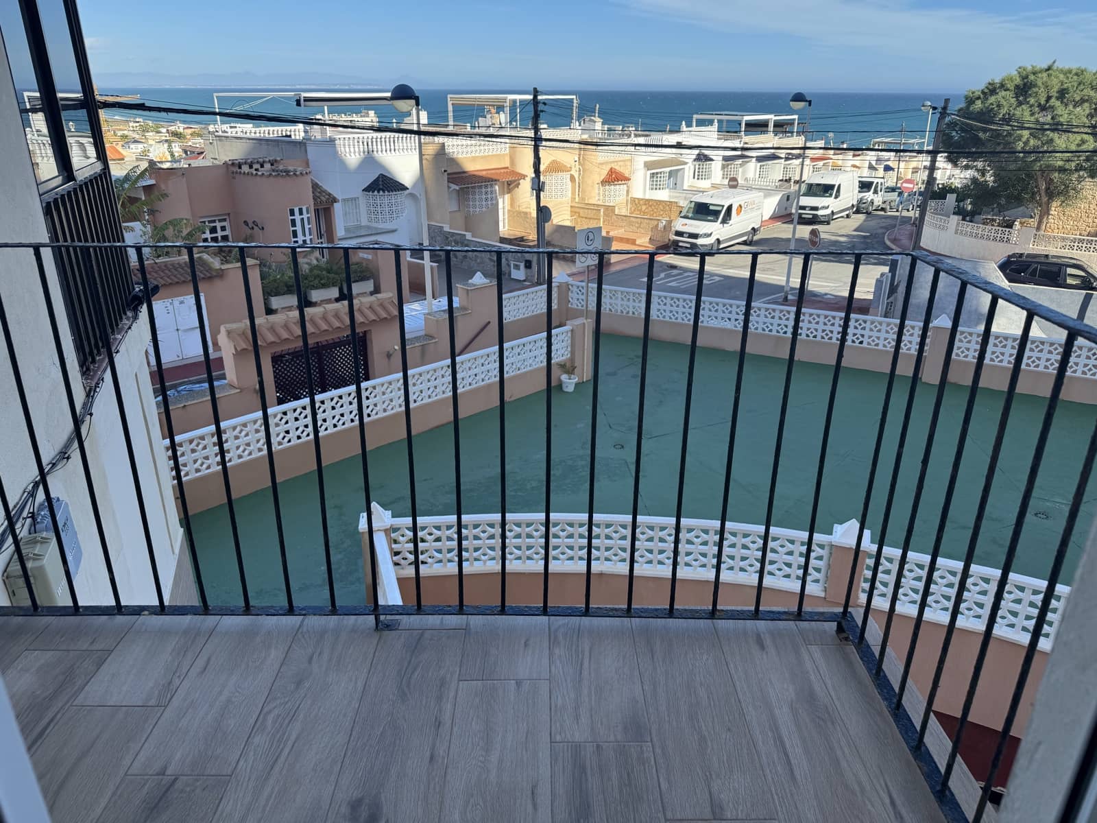 Lejlighed til salg i Torrevieja - € 112.000 (Ref: 9626041)