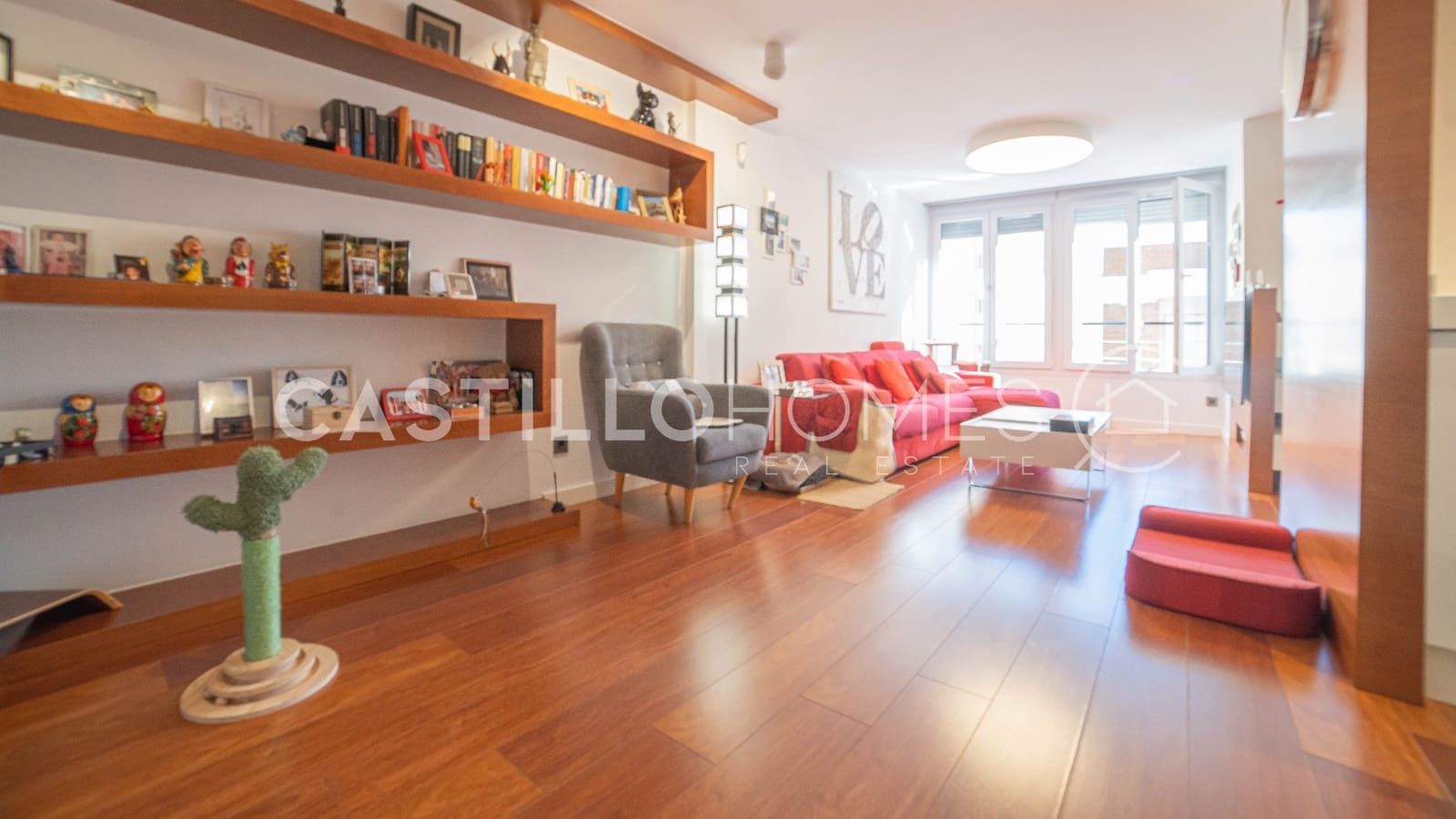 Apartamento de 3 habitaciones en Torrevieja en venta con garaje - 329.000 € (Ref: 9627977)