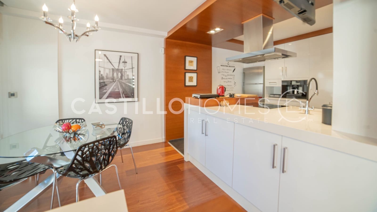 Apartamento de 3 habitaciones en Torrevieja en venta con garaje - 329.000 € (Ref: 9627977)