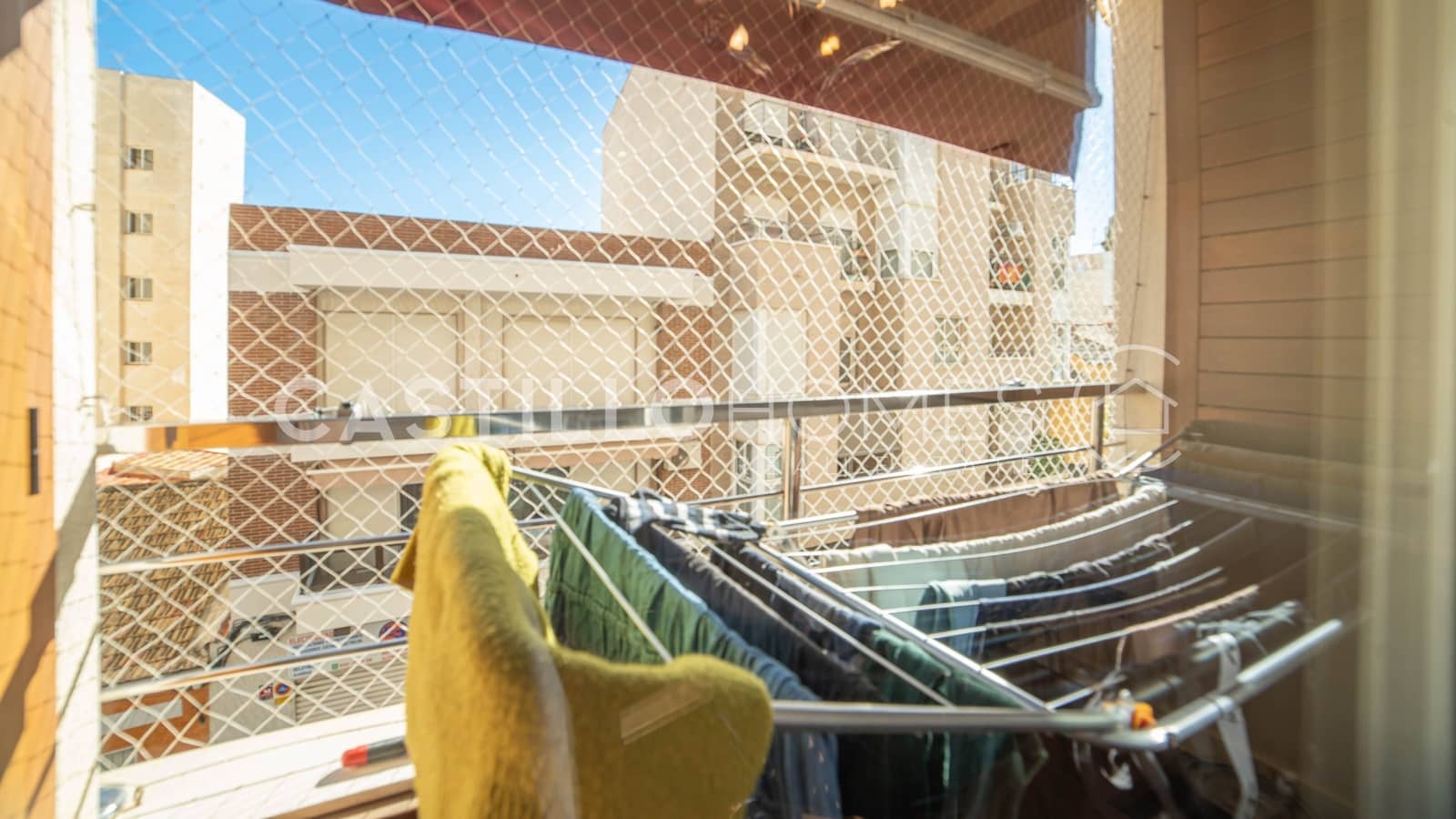 Apartamento de 3 habitaciones en Torrevieja en venta con garaje - 329.000 € (Ref: 9627977)