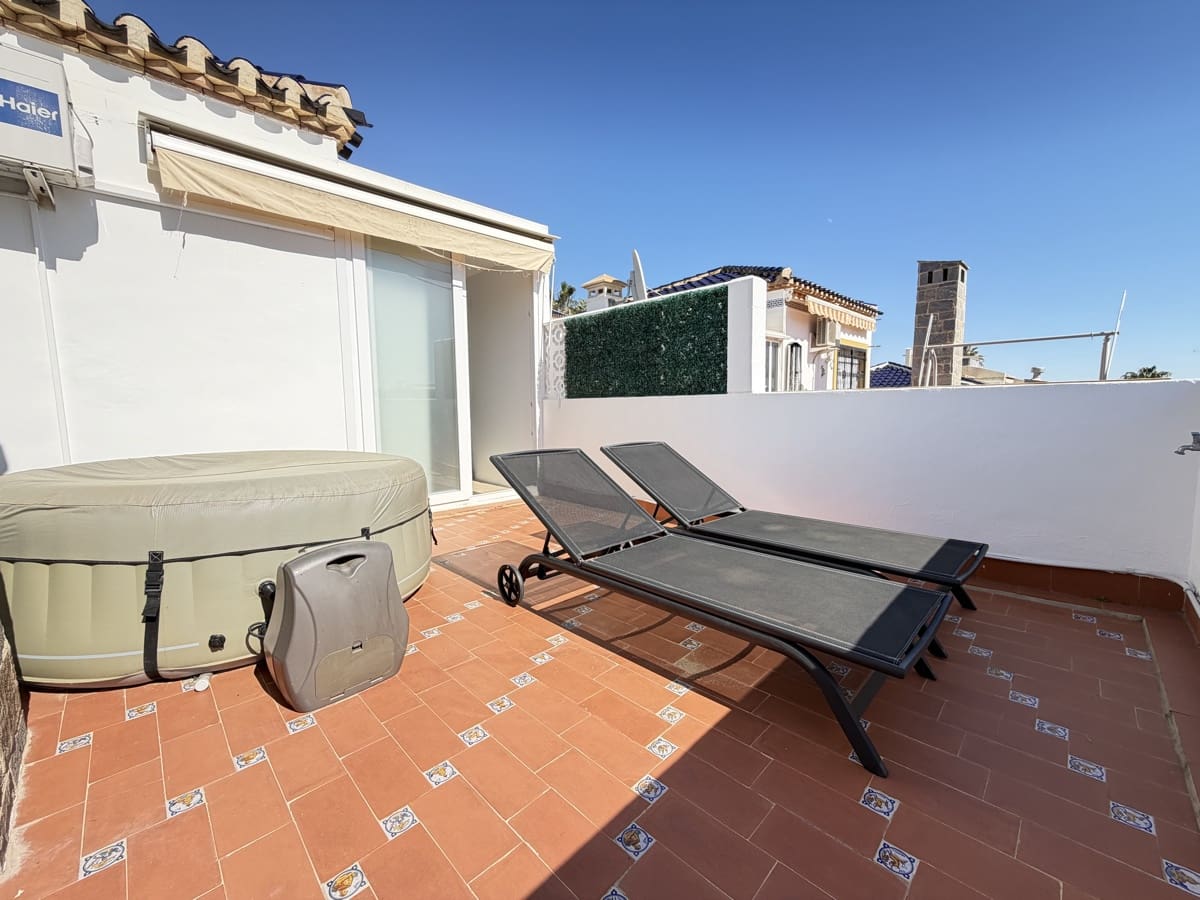 3 sovrum Villa till salu i Los Dolses med pool - 389 000 € (Ref: 9627979)